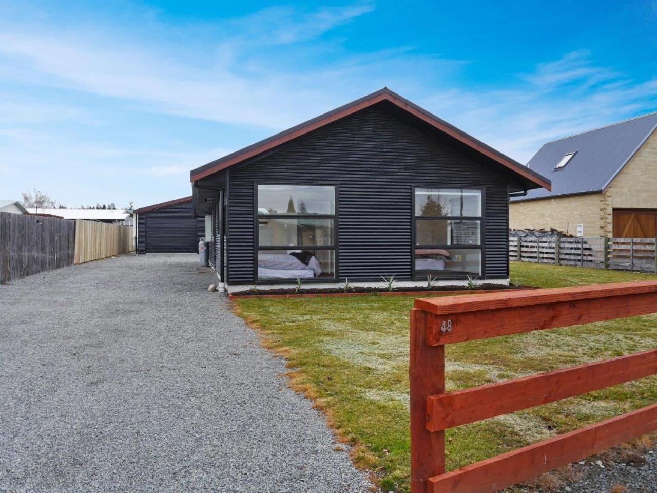 Townhouse Feel In Irishman Villa Twizel Luaran gambar