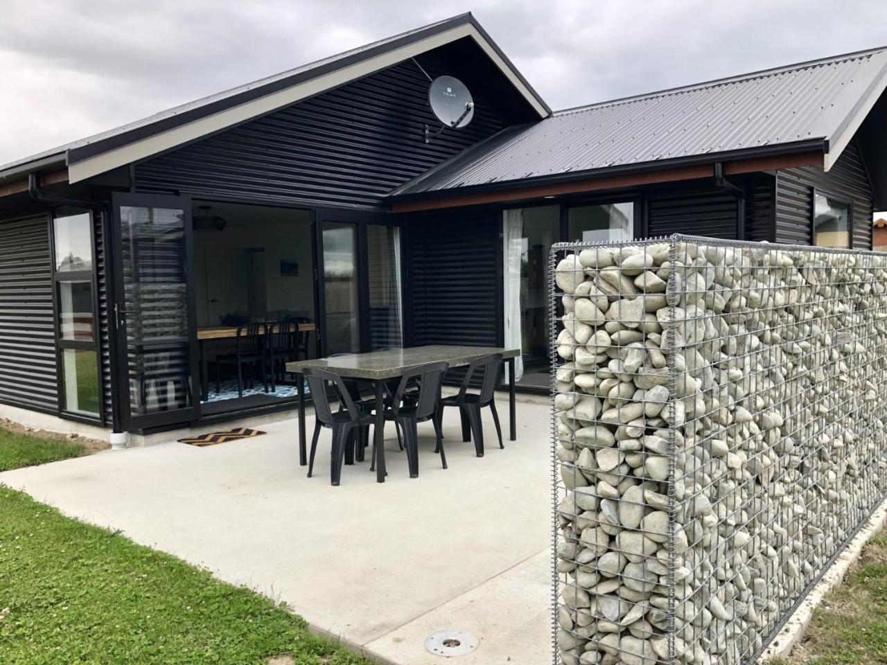 Townhouse Feel In Irishman Villa Twizel Luaran gambar